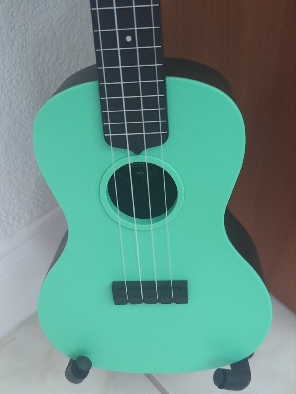 Sea Green Waterman Soprano Ukulele - - Picture 3 of 4